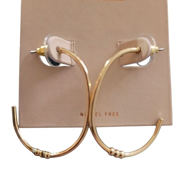 14th & Union Gold Hoop Earrings Set - Picture 4 of 4